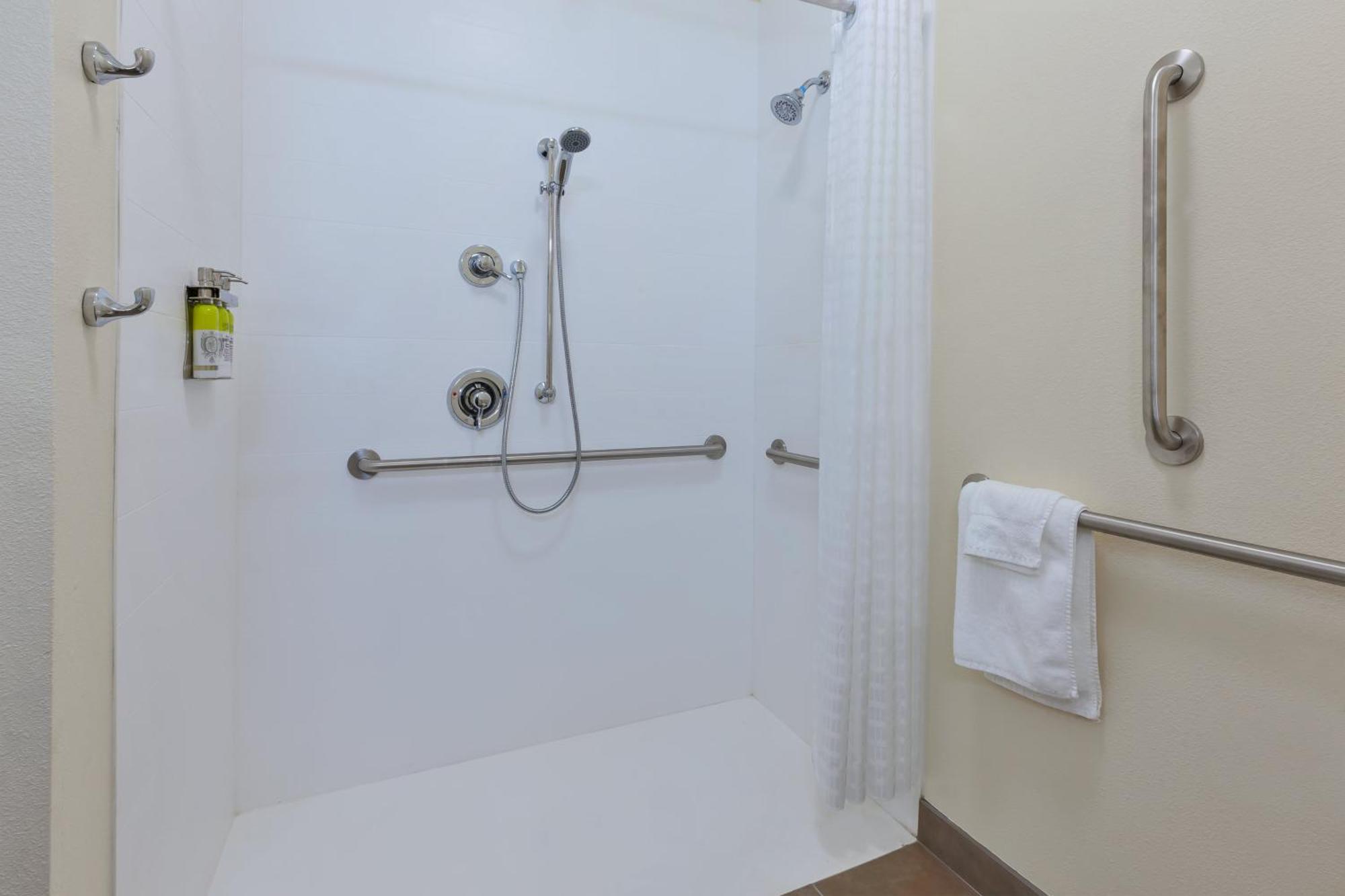 Candlewood Suites Louisville - Ne Downtown Area By Ihg Εξωτερικό φωτογραφία