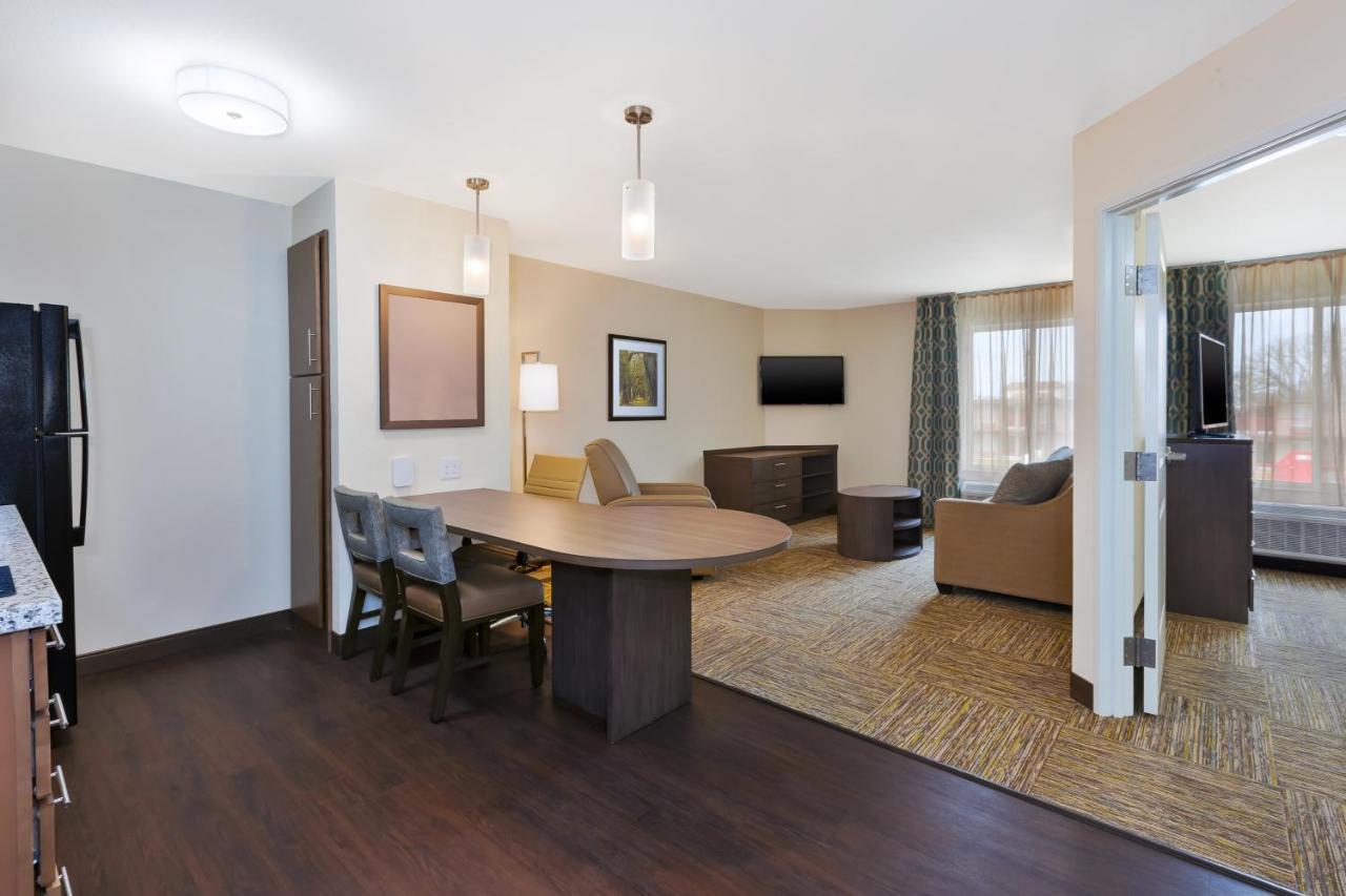 Candlewood Suites Louisville - Ne Downtown Area By Ihg Εξωτερικό φωτογραφία