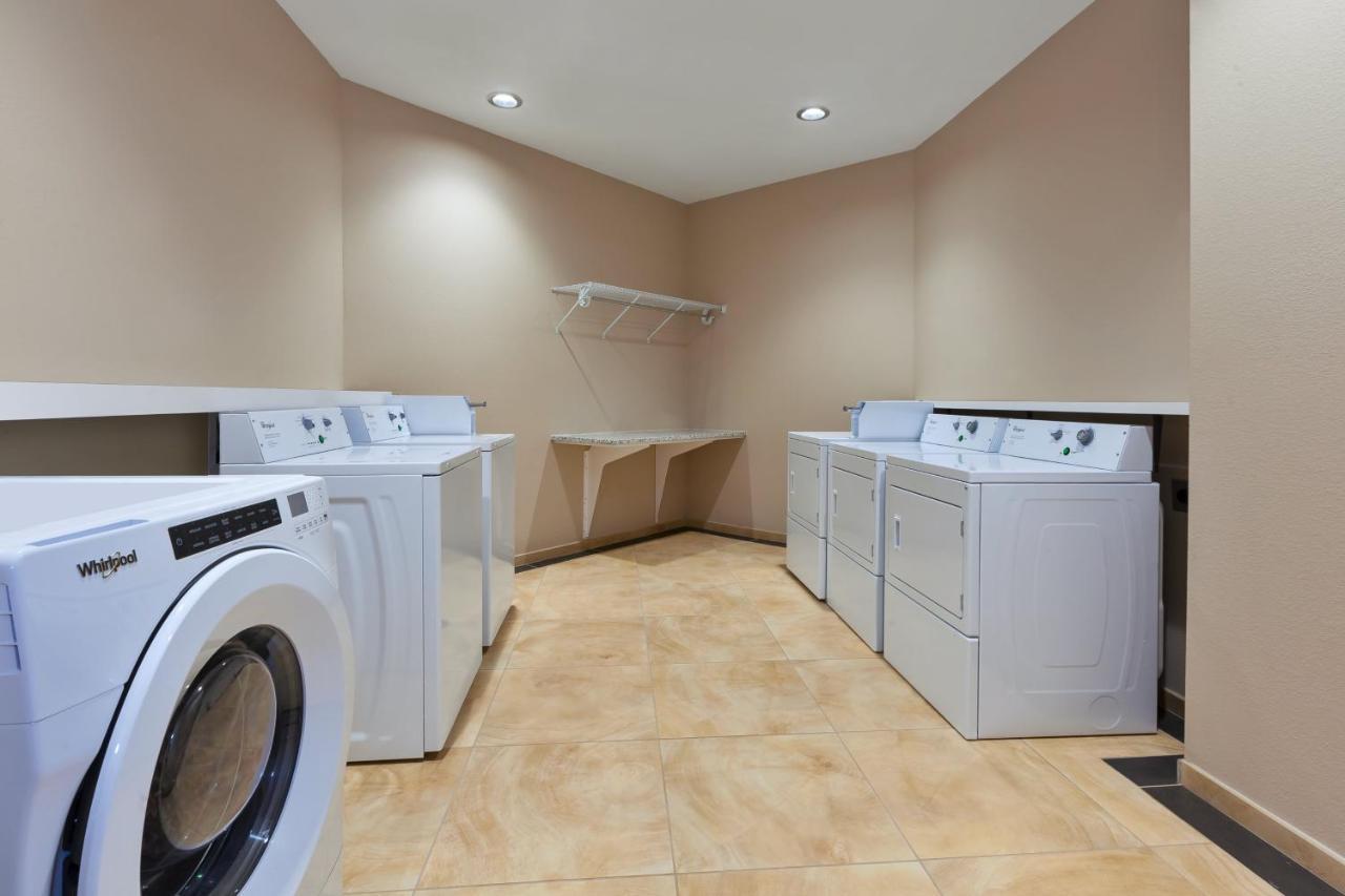 Candlewood Suites Louisville - Ne Downtown Area By Ihg Εξωτερικό φωτογραφία