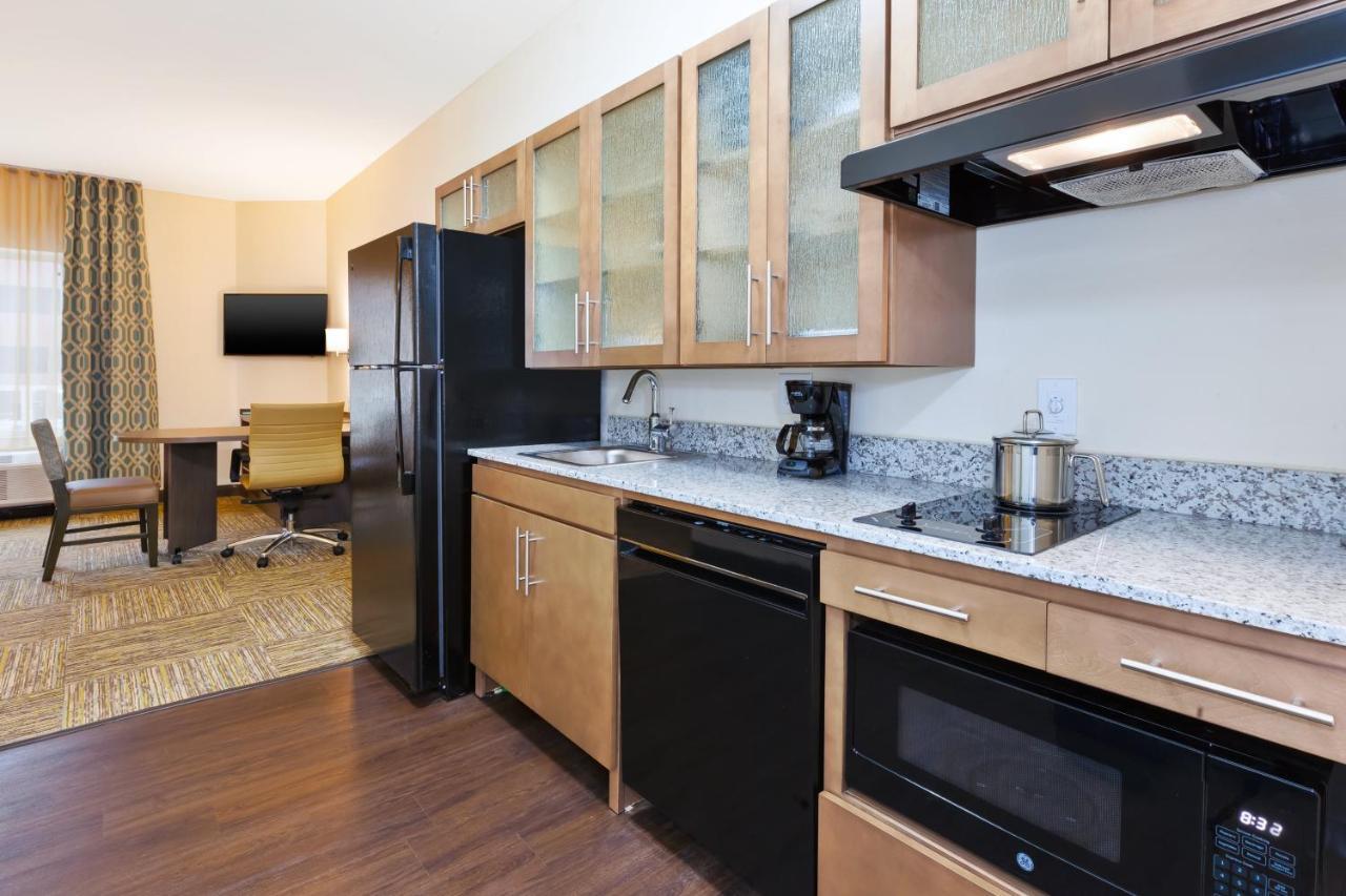 Candlewood Suites Louisville - Ne Downtown Area By Ihg Εξωτερικό φωτογραφία